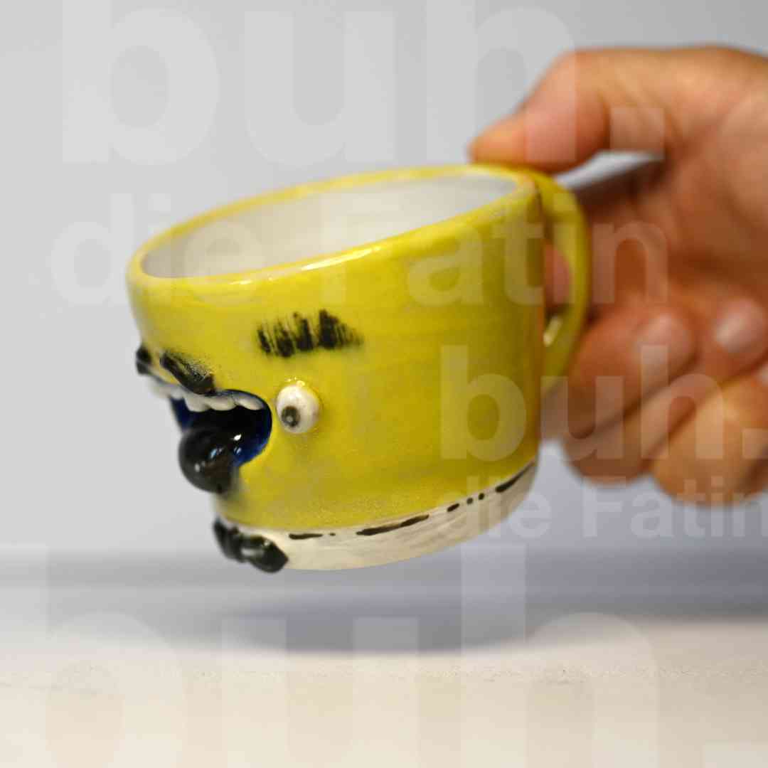 Gelbe Monstertasse zum verlieben - handgefertigtes Unikat mit Charakter - 100ml